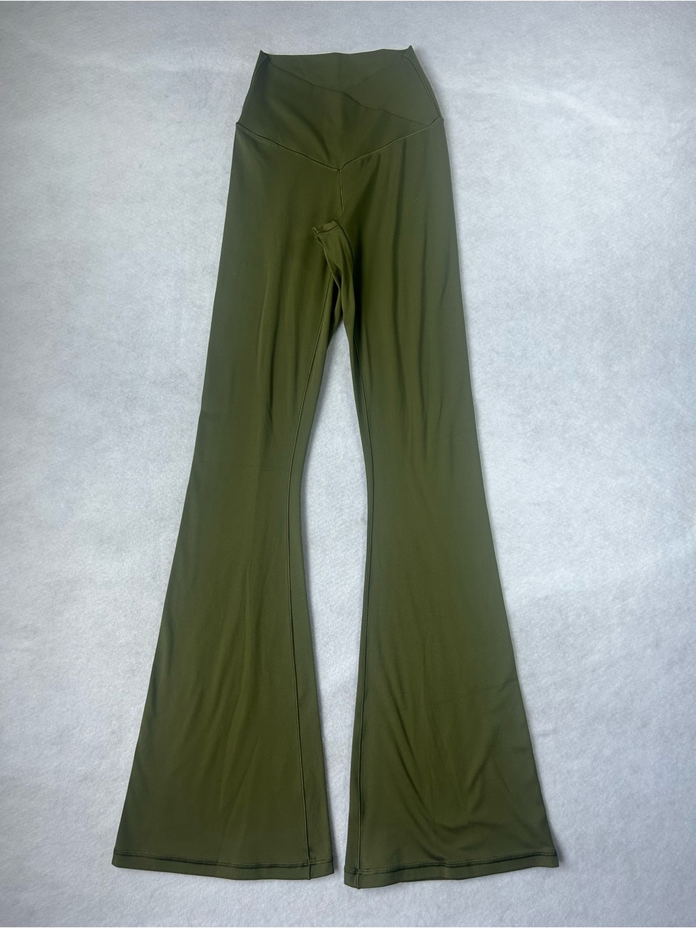 OFFLINE By Aerie Real Me Crossover Flare Leggings Olive Green Small